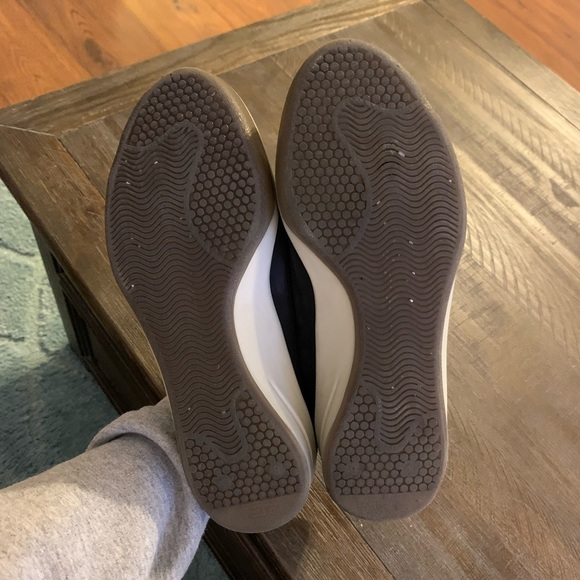 tbs Shoes Tbs Tennis Shoes Poshmark